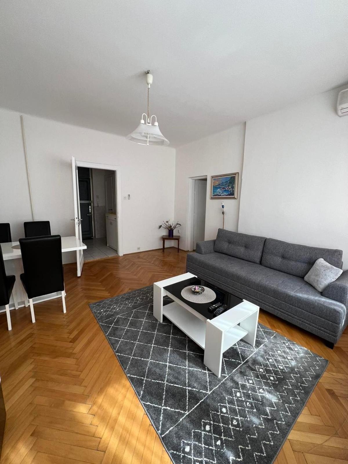 Central Bank Apartment 사라예보 외부 사진